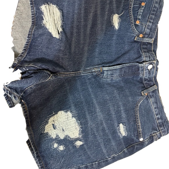 Levi’s 501 button up shorts size 14 - Picture 2 of 4